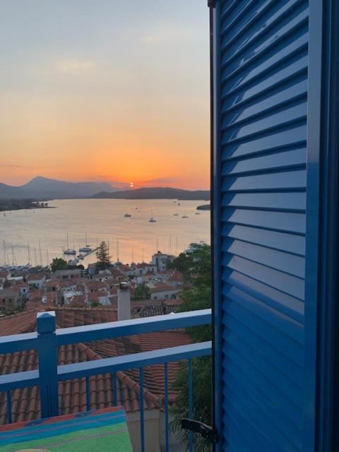 Apartment Veranda Blue - Poros